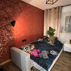 Kameralna Kawalerka W Stylu Loftu Blisko Centrum , Warszawa Polska